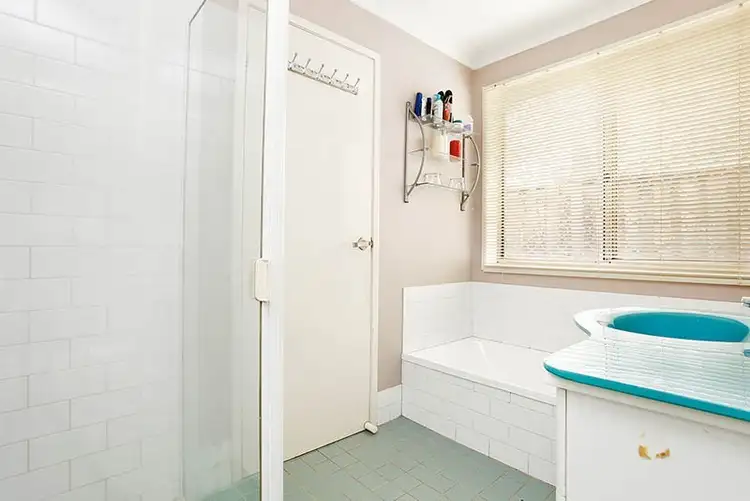 Sixth view of Homely house listing, 3B Dimascio Place, Oakhurst NSW 2761