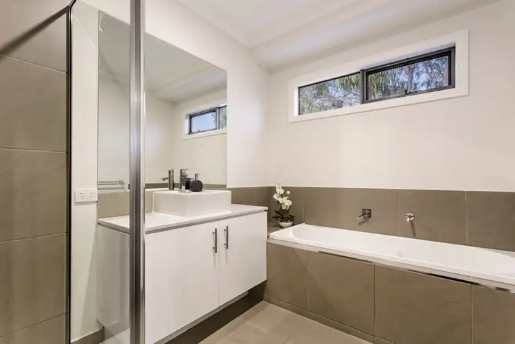 Seventh view of Homely townhouse listing, 2/51 Macrina Street, Oakleigh East VIC 3166
