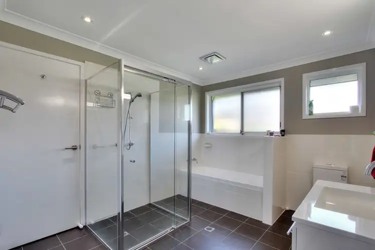 Sixth view of Homely house listing, 8 Thistlerow Street, Shailer Park QLD 4128