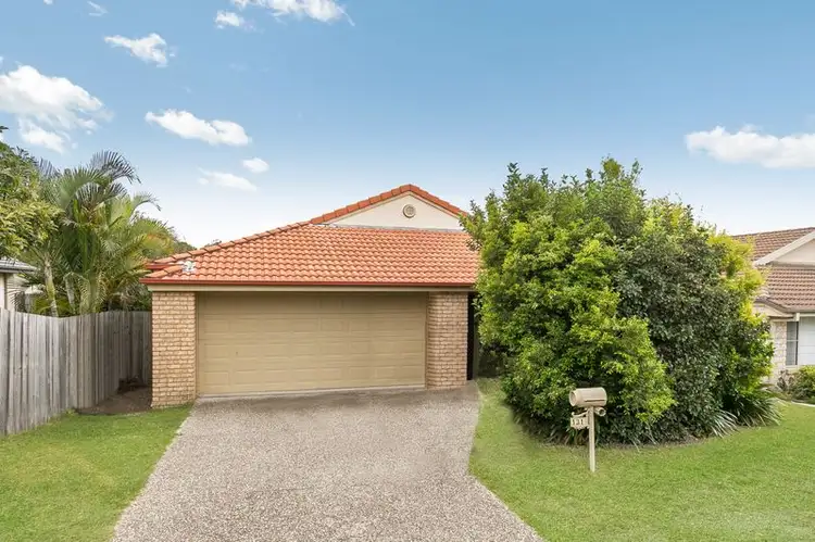 131 Englefield Road, Oxley QLD 4075