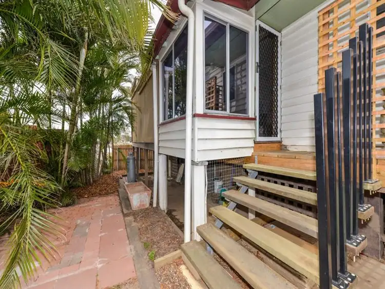 1/8 Perry Street, Bundaberg North QLD 4670