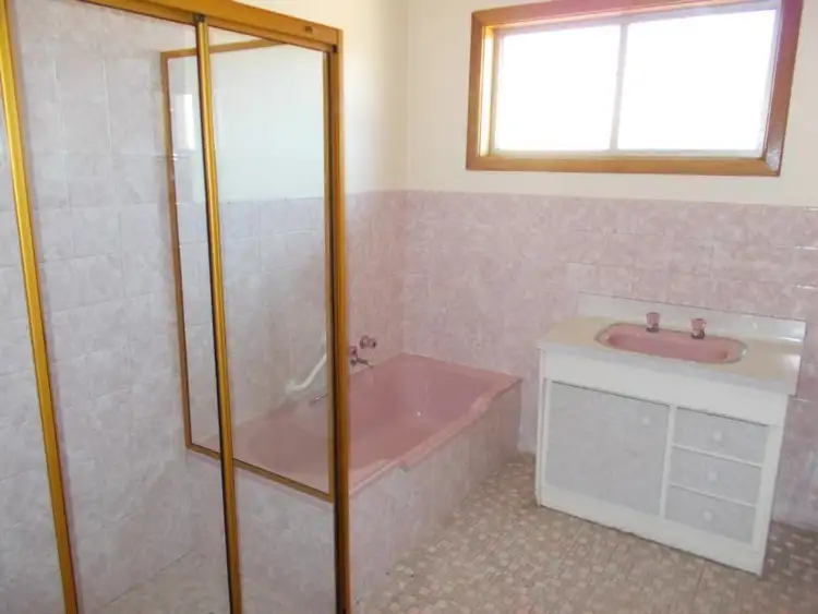 Sixth view of Homely house listing, 13 Jones Street, Mundulla SA 5270