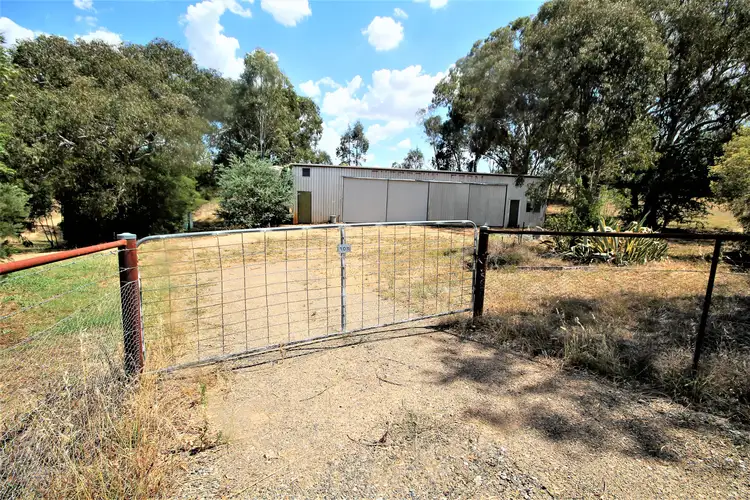 108 Hardys Road, Young NSW 2594