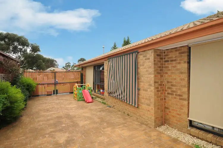 Fifth view of Homely house listing, 4 Minka Court, Skye VIC 3977