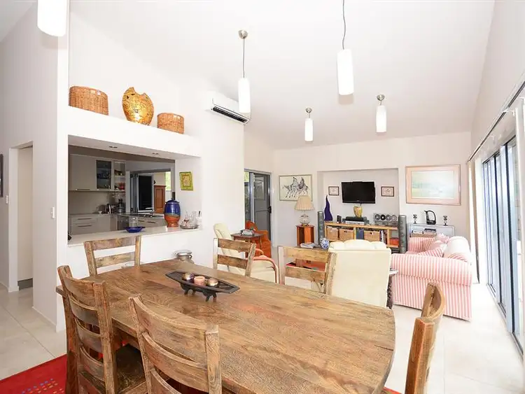 Seventh view of Homely house listing, 9 Kamala Court, Urraween QLD 4655