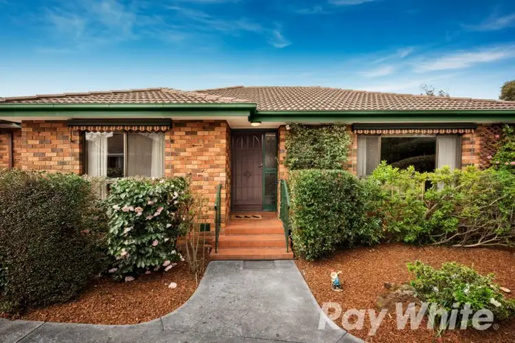 2/15 Glen Ebor Avenue, Blackburn VIC 3130