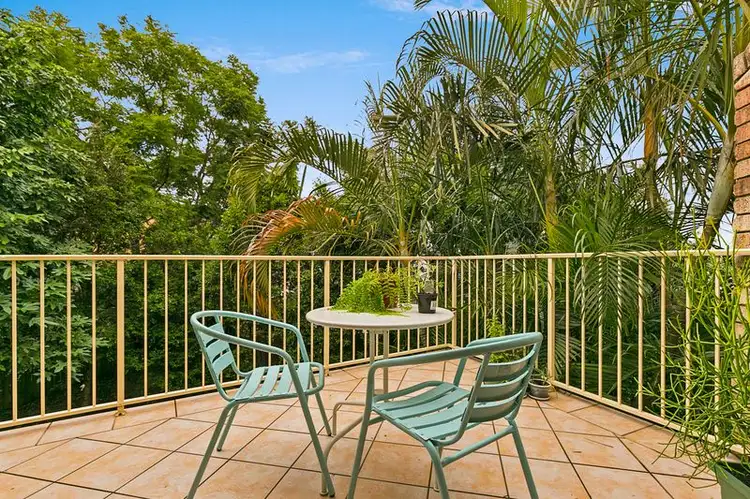 Main view of Homely unit listing, 6/64 Miles Street, Hawthorne QLD 4171