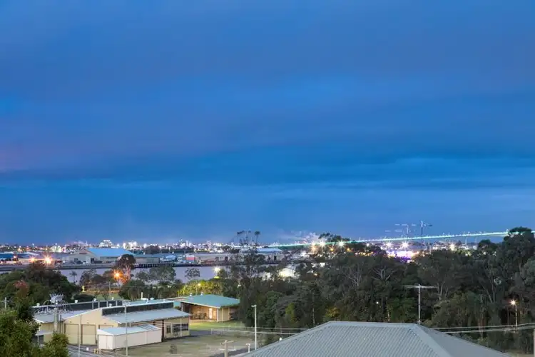 10 Wordsworth Street, Bulimba QLD 4171