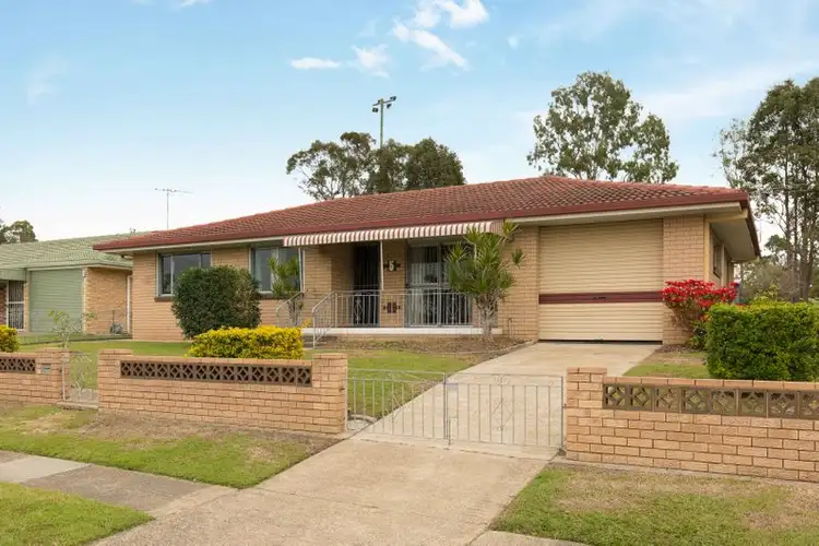 Second view of Homely house listing, 5 Tristan Street, Carindale QLD 4152