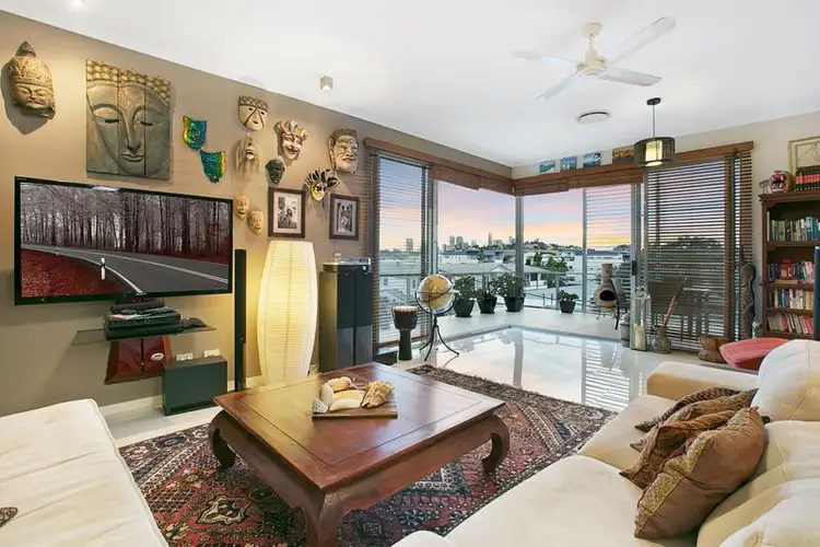 Main view of Homely unit listing, 22/18 Barramul Street, Bulimba QLD 4171
