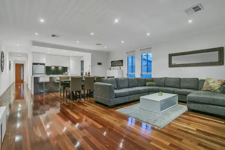 30A Bolingbroke Avenue, Henley Beach SA 5022