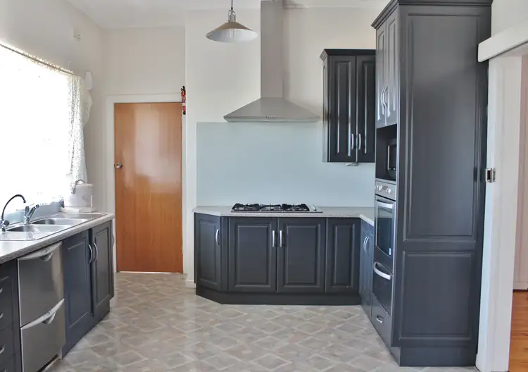 Sixth view of Homely house listing, 8A Hindmarsh Road, Murray Bridge SA 5253