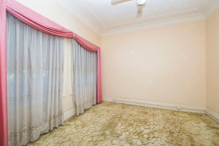 Fifth view of Homely house listing, 8 Castlereagh Street, Singleton NSW 2330