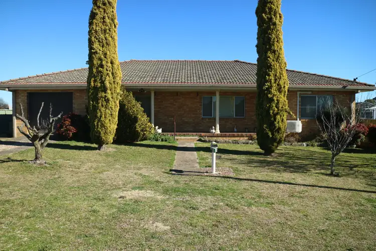 18 Blessing, Glen Innes NSW 2370