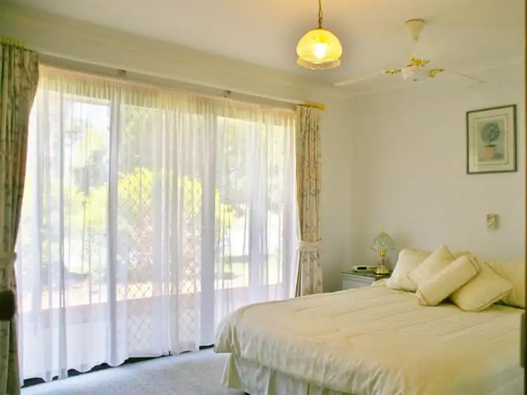 Fifth view of Homely house listing, 4 Cocos Place, Renmark SA 5341