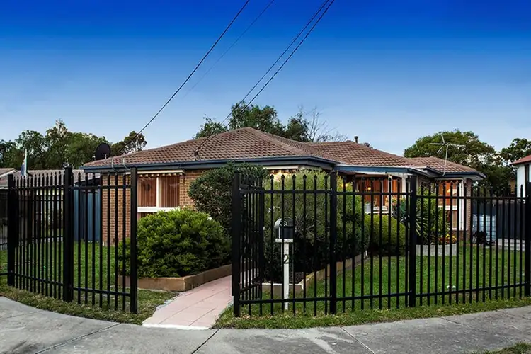 Second view of Homely house listing, 2 Luton Court, Keysborough VIC 3173