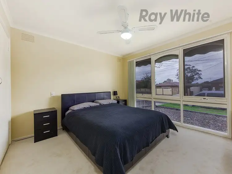 Fifth view of Homely house listing, 28 Sutherland Street, Albanvale VIC 3021