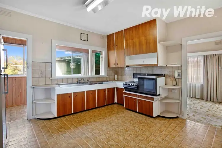 Fourth view of Homely house listing, 37 Fulham Grove, Reservoir VIC 3073
