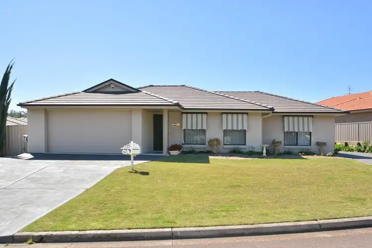 1/42 O'Shea Circuit, Cessnock NSW 2325