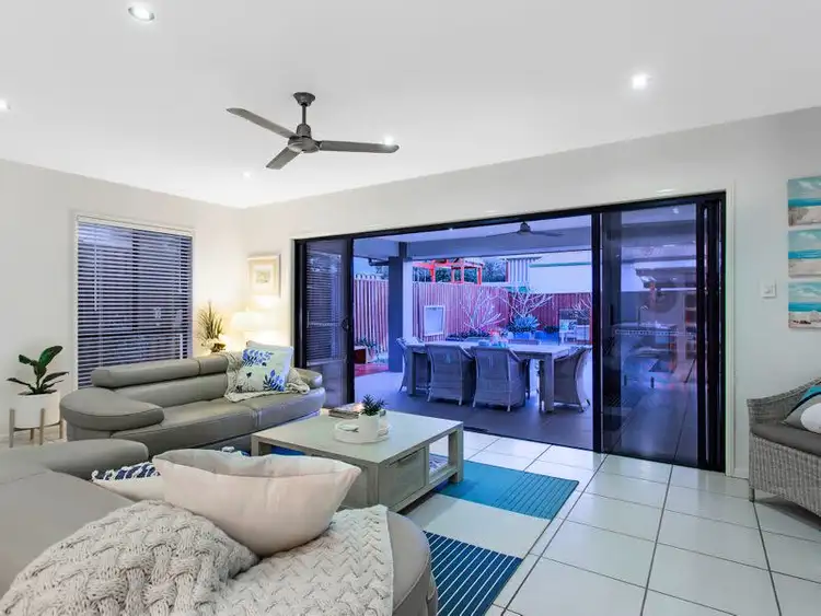 Seventh view of Homely house listing, 18 Parkview Avenue, Wynnum QLD 4178