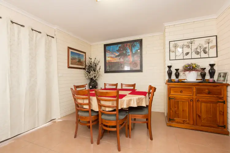 Fifth view of Homely house listing, 19 Riverview Drive, Dareton NSW 2717
