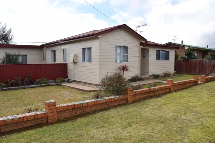 19 O'Donnell Avenue, Guyra NSW 2365