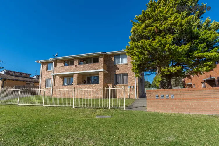 4/5 Shorland Place, Nowra NSW 2541