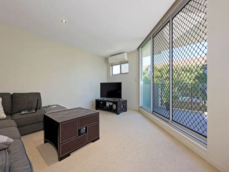 Fifth view of Homely unit listing, 8/12 Portwood Street, Redcliffe QLD 4020