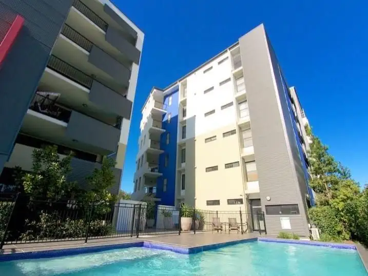 Main view of Homely unit listing, 7/2180 Logan Road, Upper Mount Gravatt QLD 4122