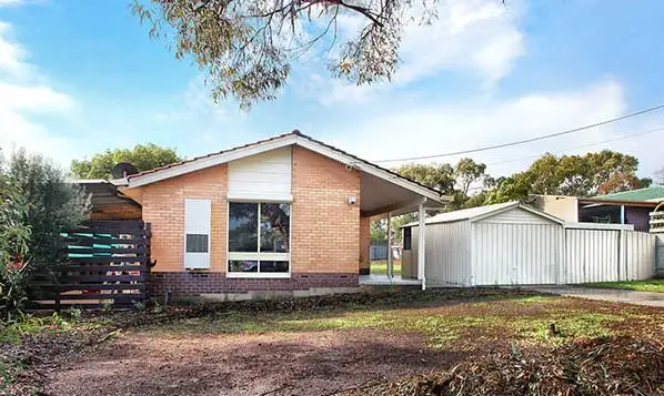 24 Haseldene Drive, Christie Downs SA 5164