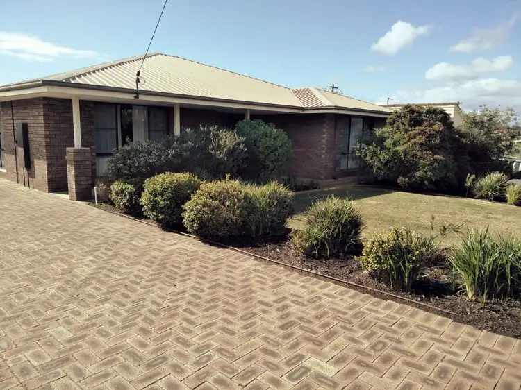 4 Coote Place, Usher WA 6230