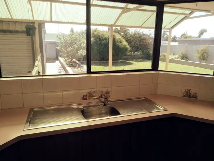 Seventh view of Homely house listing, 4 Coote Place, Usher WA 6230