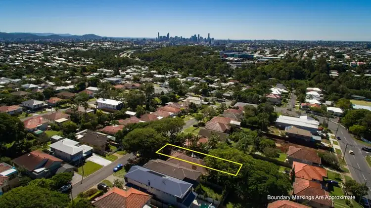 Second view of Homely house listing, 28 Lutzow Street, Tarragindi QLD 4121