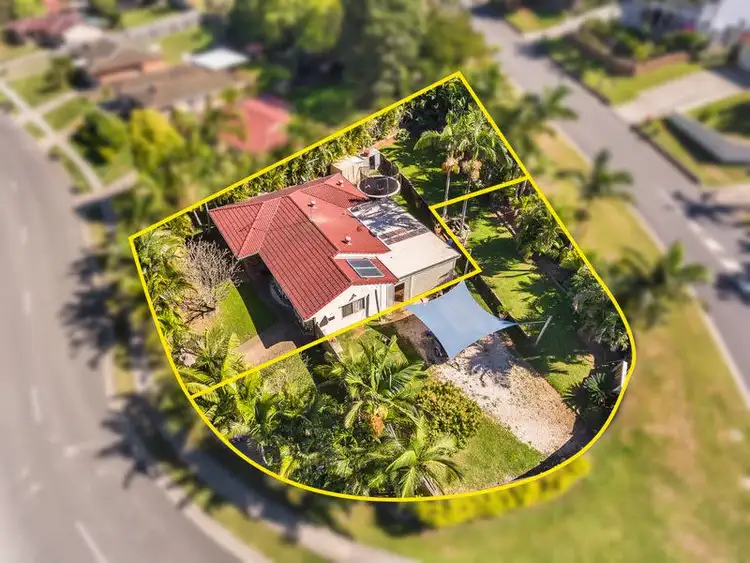 66 Avonmore Street, Edens Landing QLD 4207