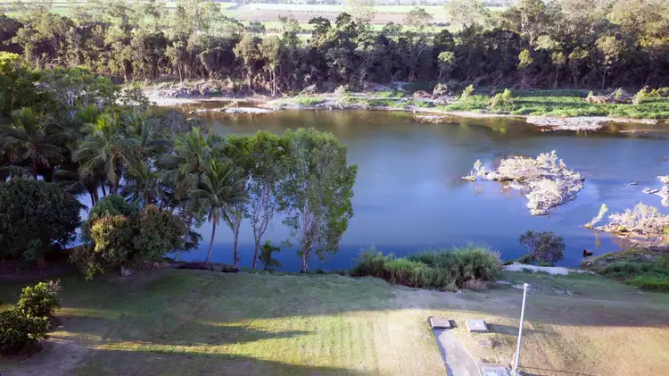 318 Anzac Avenue, Marian QLD 4753