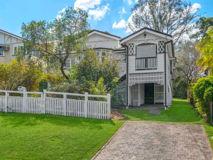 35 Runic Street, Bardon QLD 4065