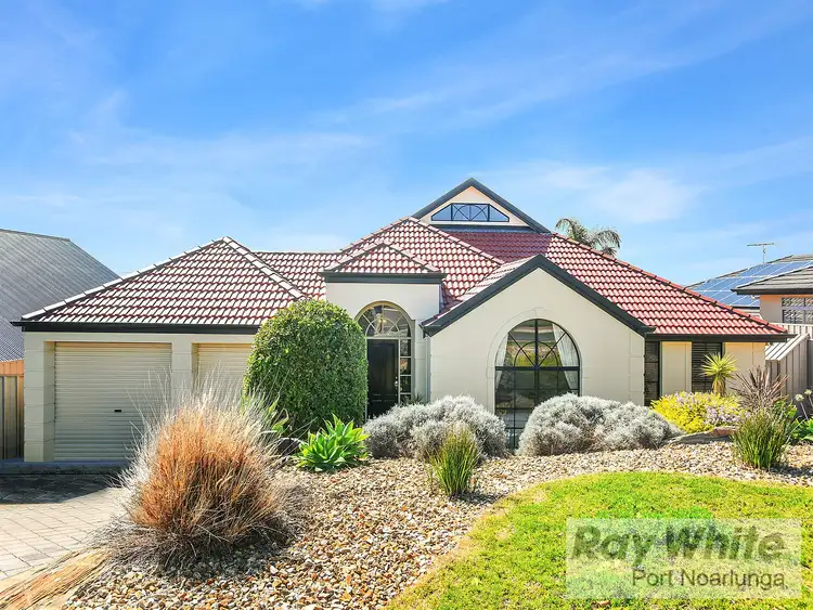 17 Esperance Boulevard, Seaford Rise SA 5169