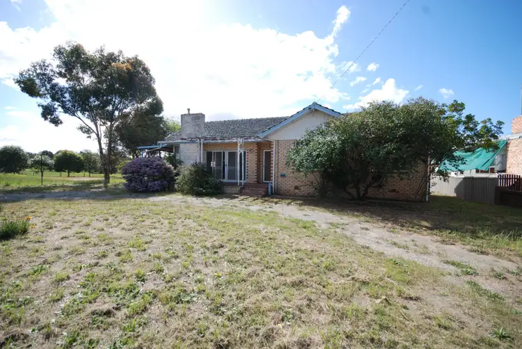 Fifth view of Homely house listing, 102 Clayton Road, Narrogin WA 6312
