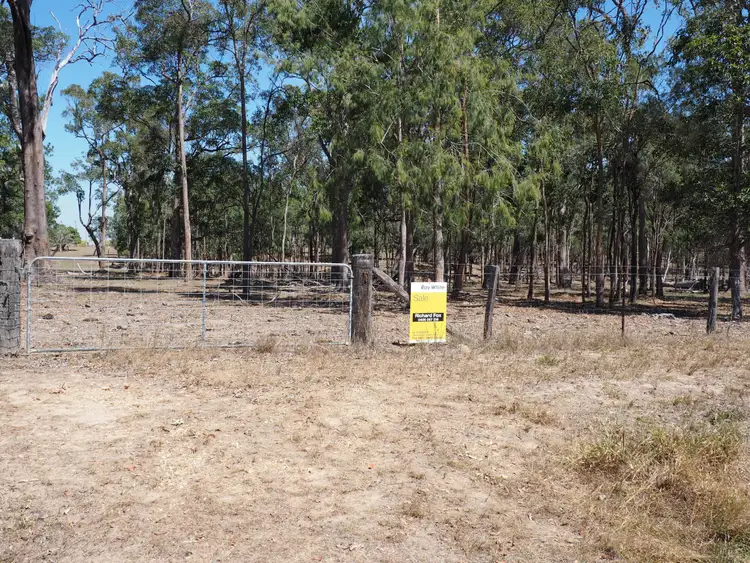185 Philip Drive, Teddington QLD 4650