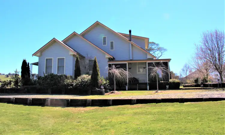 2 Pine Lane, Tumbarumba NSW 2653