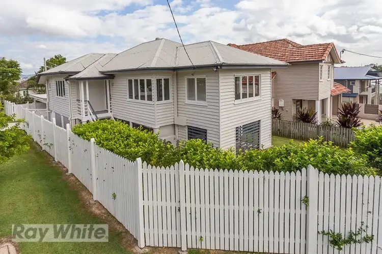 28 Martha Street, Camp Hill QLD 4152
