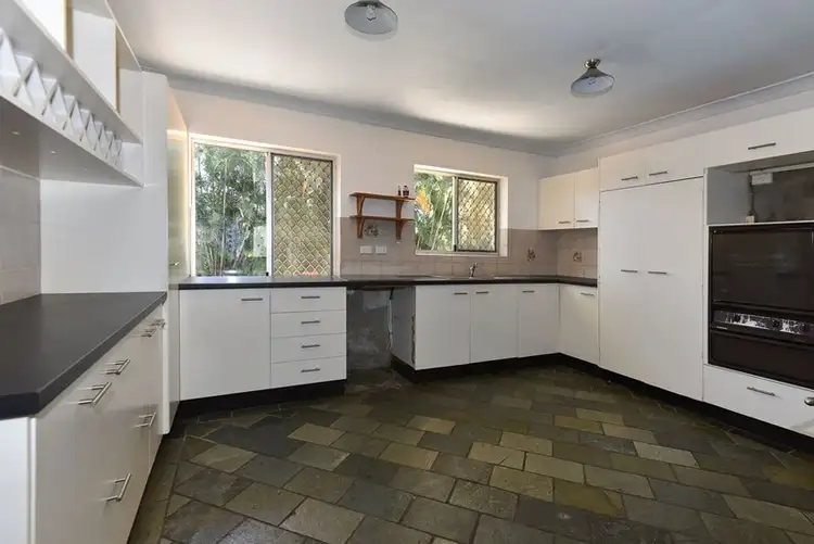 Sixth view of Homely house listing, 38 Jindavee Crescent, Slacks Creek QLD 4127