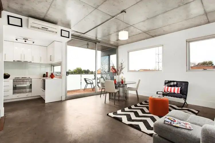 Second view of Homely townhouse listing, 2/284 High Street, Northcote VIC 3070