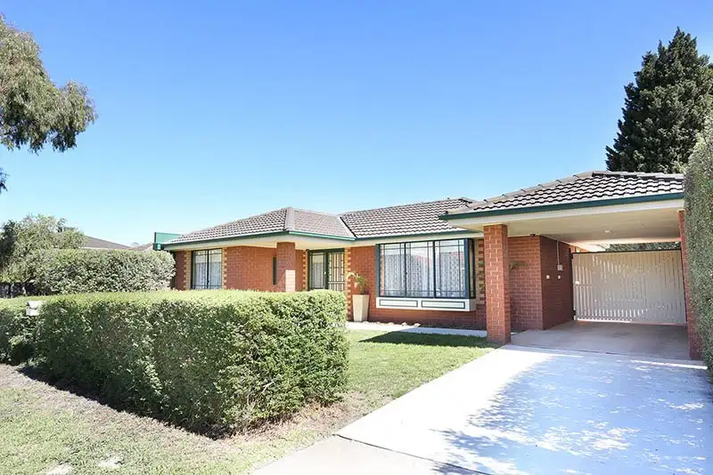 Main view of Homely house listing, 10 Gathray Court, Roxburgh Park VIC 3064