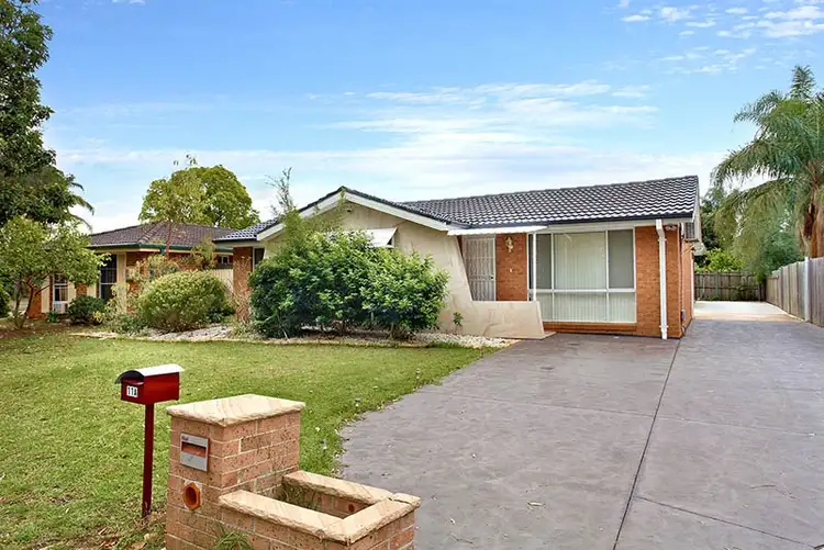 11 Comanche Road, Bossley Park NSW 2176