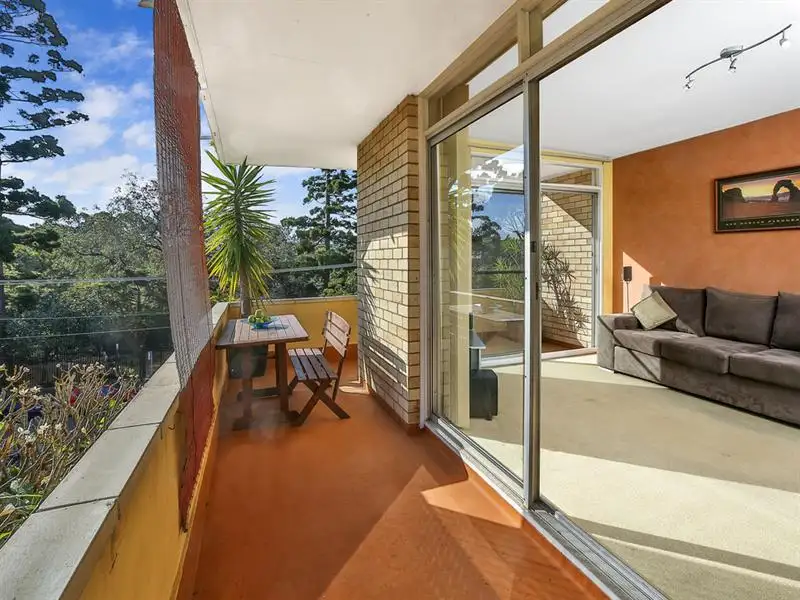 Main view of Homely unit listing, 5/16 Regent Street, Dee Why NSW 2099