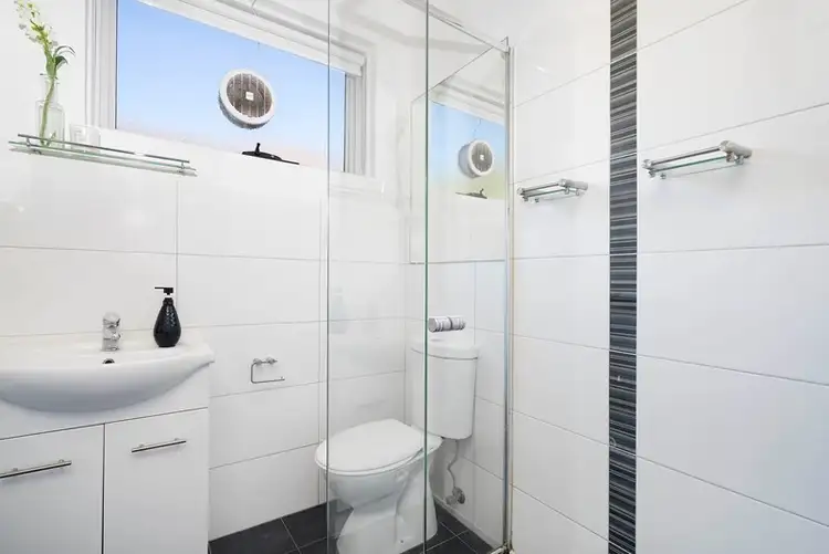 Seventh view of Homely apartment listing, 3/6 Scott Street, Elwood VIC 3184