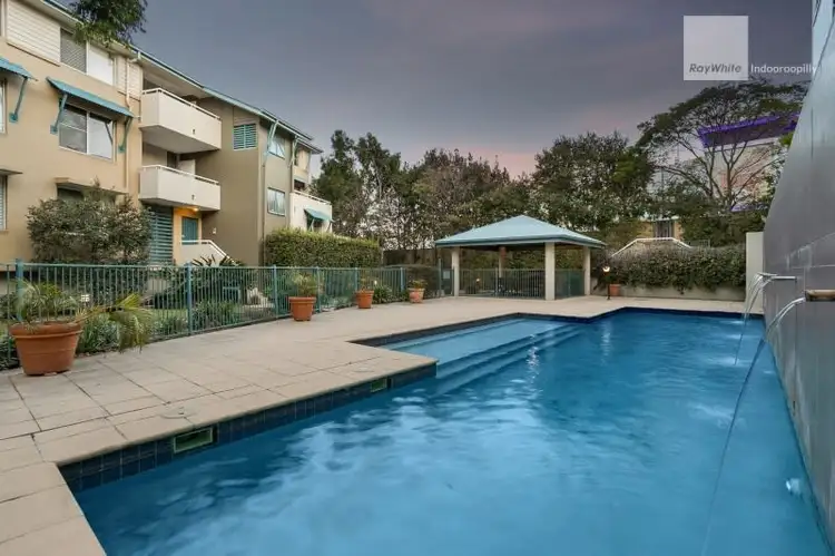 2/38 Vincent Street, Indooroopilly QLD 4068