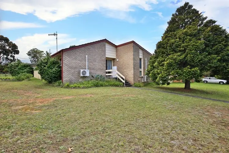 21 Alfred Street, Bomaderry NSW 2541