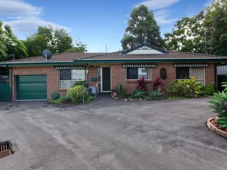 2/8a Wade Street, Figtree NSW 2525